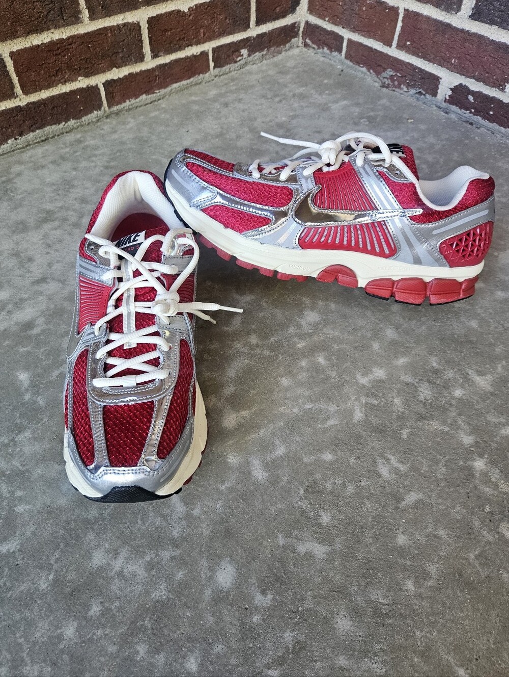 NWT Nike Vomero Sneakers,  sz 13